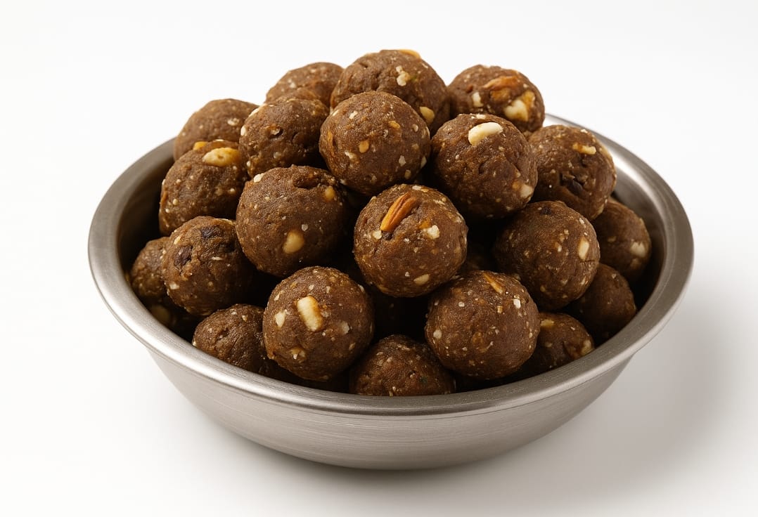 Vasukalphealth Desi Gond Laddu